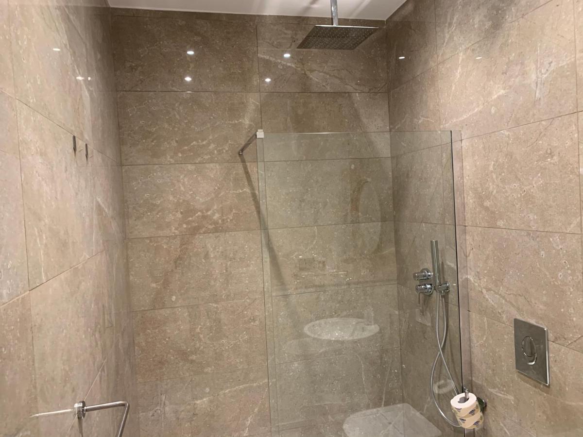 Xxiv Domus Luxury Suites Roma Exterior foto