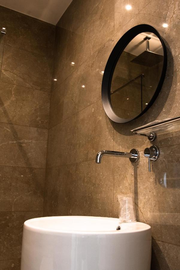 Xxiv Domus Luxury Suites Roma Exterior foto